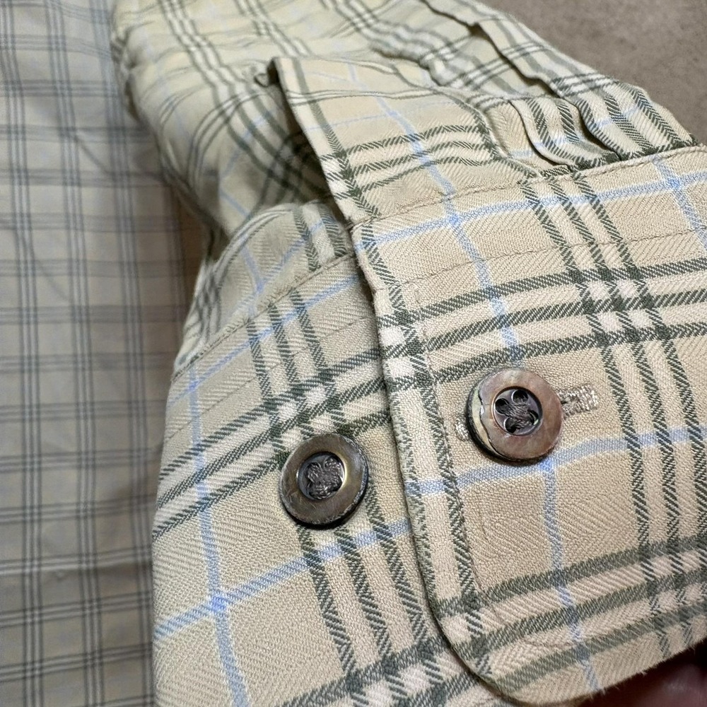 Burberry London Shirt Mens Medium Beige Plaid Twill Button Down LS USA Distress - Picture 15 of 16